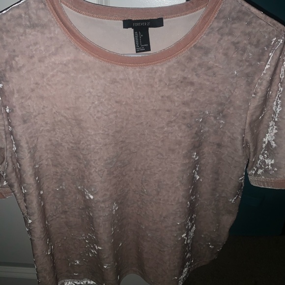 Pink tops - Picture 4 of 6